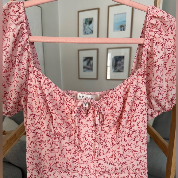 Row A NWT Floral Sweetheart Keyhole Neck Midi Side Slit Dress Pink Small - Picture 3 of 8